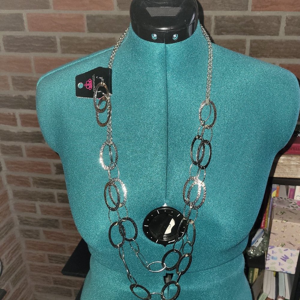 Multi-layer of Hoop Circles Long Silver Necklace w/ Matching Earrings